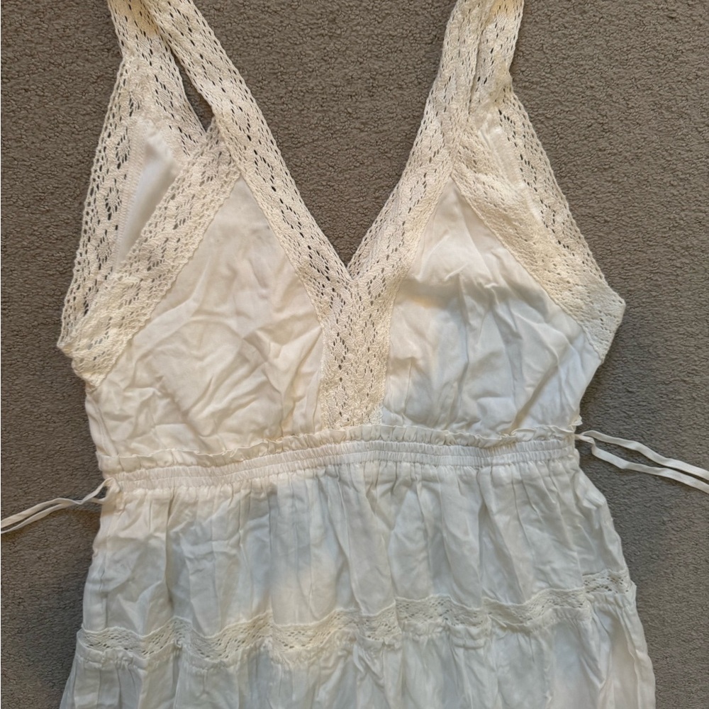 White lacy maxi dress